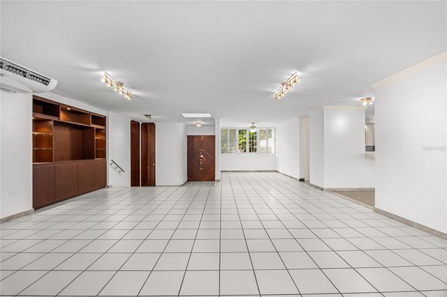 1 Street PASEO MAYOR E-19, San Juan, PR 00926