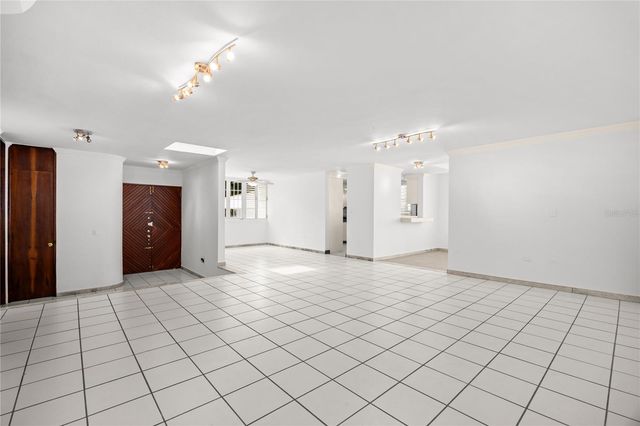 1 Street PASEO MAYOR E-19, San Juan, PR 00926