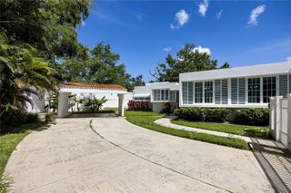 1 Street PASEO MAYOR E-19, San Juan, PR 00926