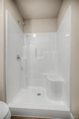 614 T Box Drive, St Clair, MO 63077