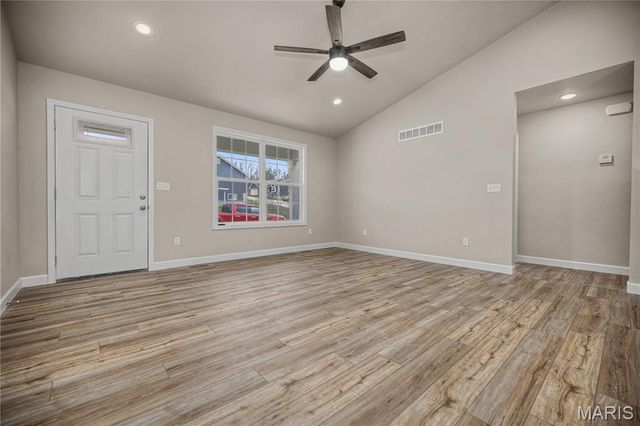 614 T Box Drive, St Clair, MO 63077