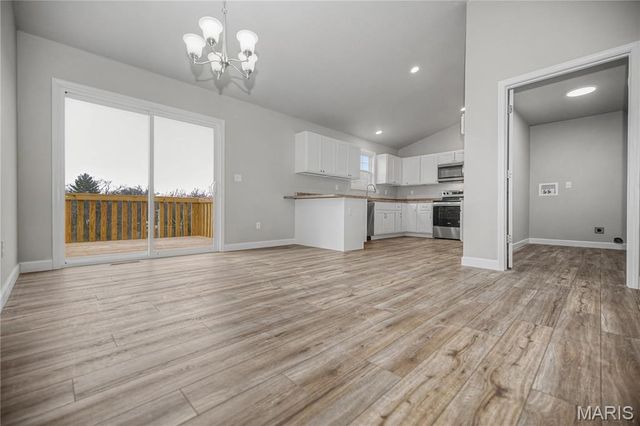 614 T Box Drive, St Clair, MO 63077