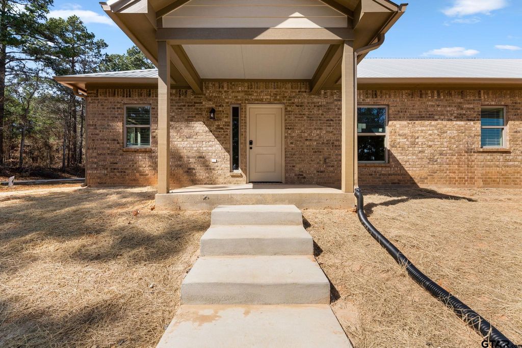18754 County Road 437 #103, Lindale, TX 75771