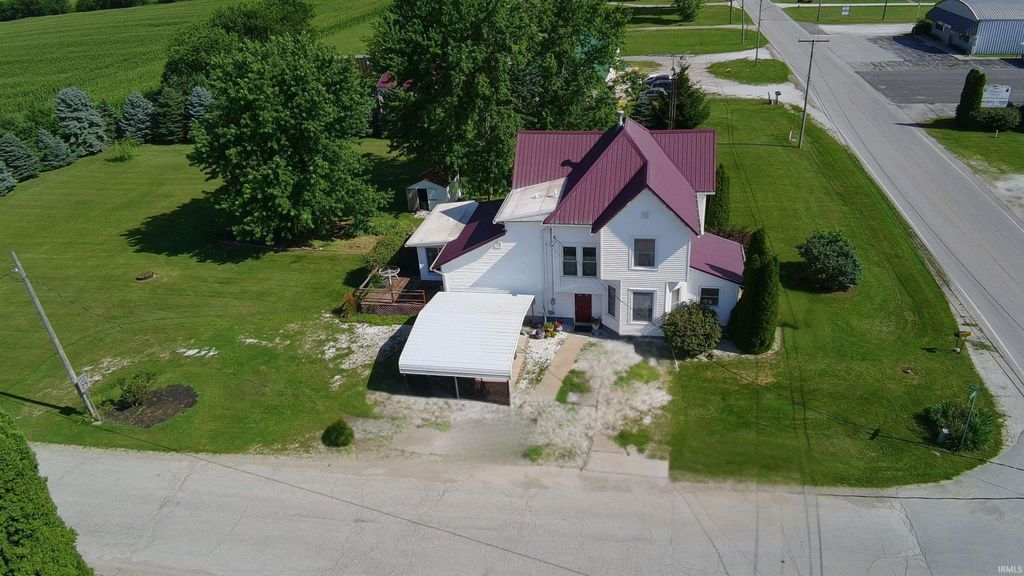 402 N Old US Highway 41 Highway, Boswell, IN 47921