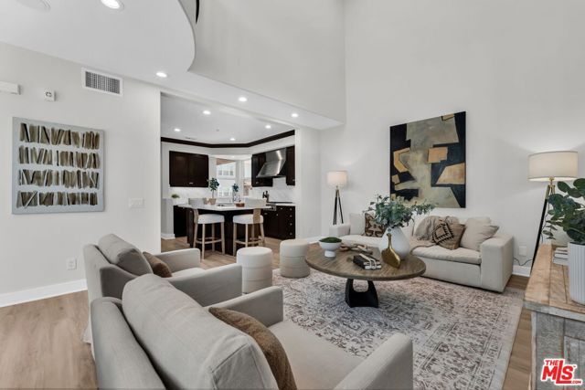 6020 Celedon 4, Los Angeles, CA 90094