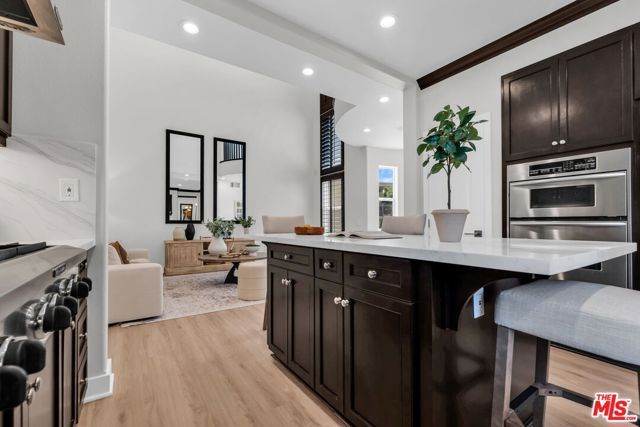 6020 Celedon 4, Los Angeles, CA 90094