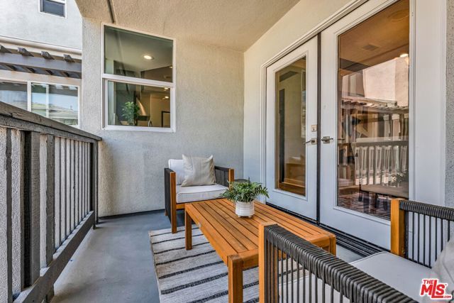 6020 Celedon 4, Los Angeles, CA 90094