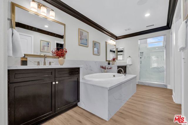 6020 Celedon 4, Los Angeles, CA 90094