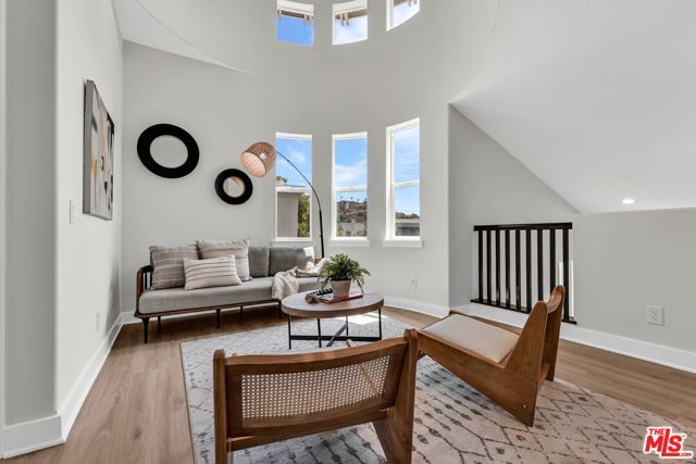 6020 Celedon 4, Los Angeles, CA 90094