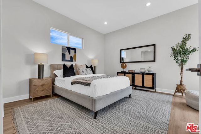 6020 Celedon 4, Los Angeles, CA 90094