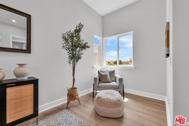 6020 Celedon 4, Los Angeles, CA 90094