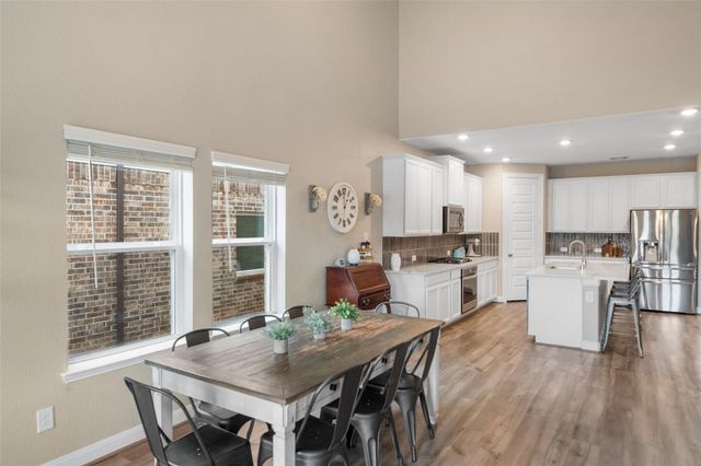 2157 Woodland Pine Drive, Conroe, TX 77384