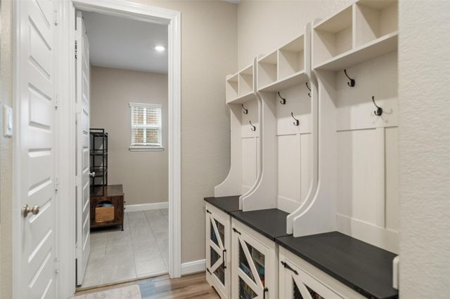 2157 Woodland Pine Drive, Conroe, TX 77384