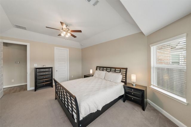 2157 Woodland Pine Drive, Conroe, TX 77384