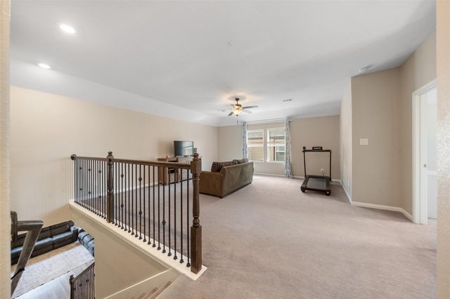 2157 Woodland Pine Drive, Conroe, TX 77384