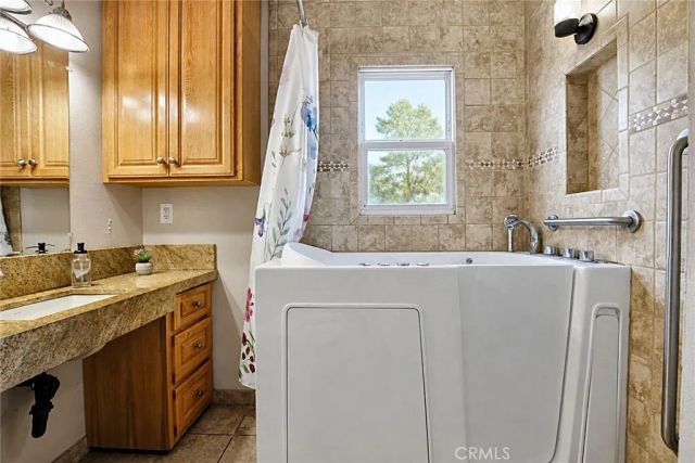 6453 Allston, Los Angeles, CA 90022