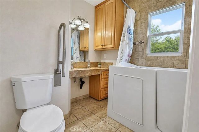 6453 Allston, Los Angeles, CA 90022