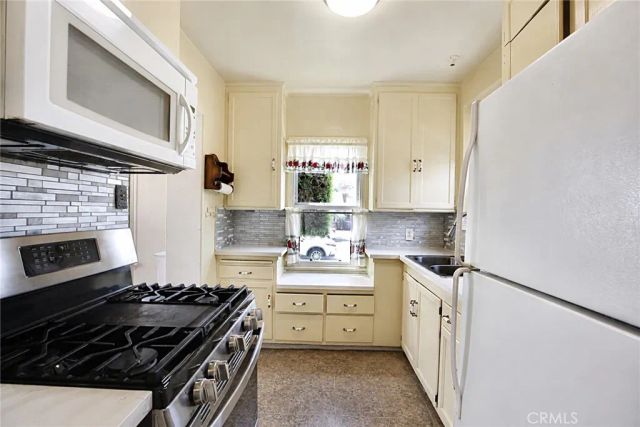6453 Allston, Los Angeles, CA 90022
