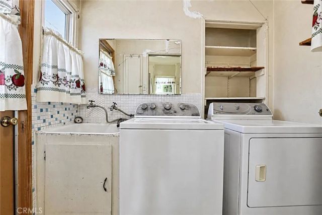 6453 Allston, Los Angeles, CA 90022