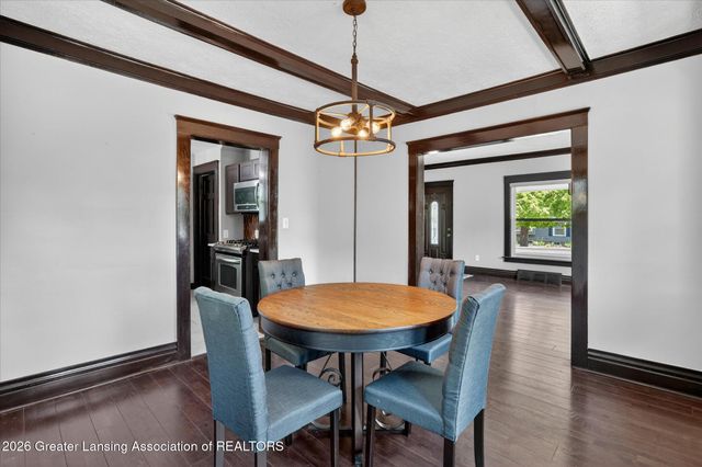 1728 Davis Avenue, Lansing, MI 48910