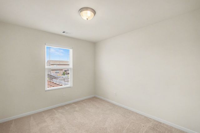 1415 Old Stone Rd, Lebanon, TN 37087