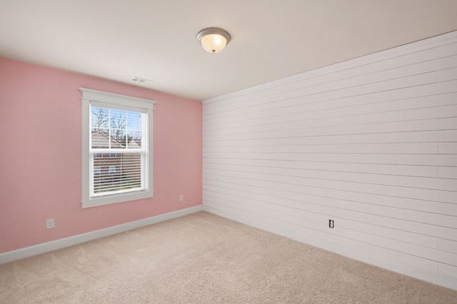 1415 Old Stone Rd, Lebanon, TN 37087