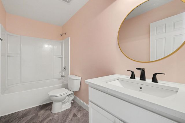 1415 Old Stone Rd, Lebanon, TN 37087