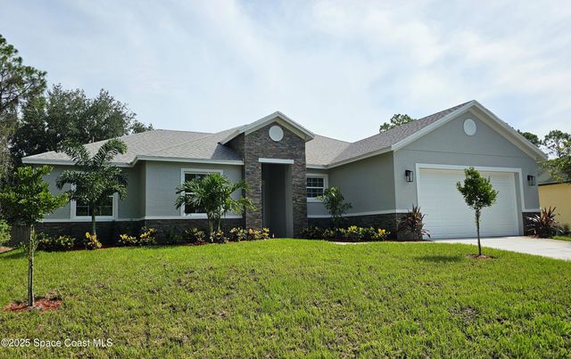 431 Falls Church Street SW, Palm Bay, FL 32908