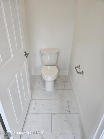 431 Falls Church Street SW, Palm Bay, FL 32908