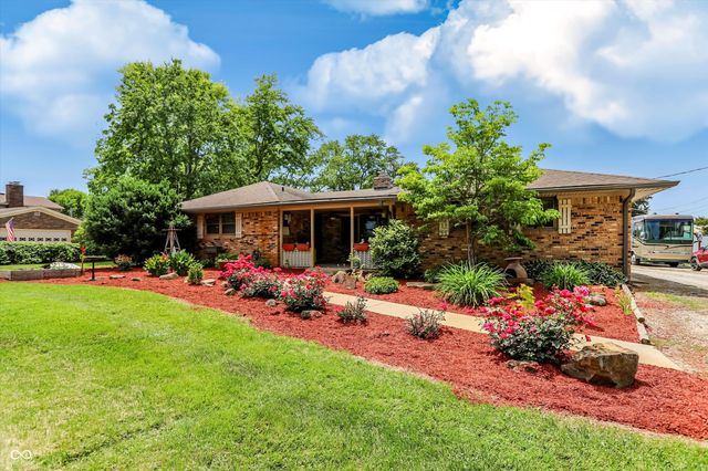 8044 S County Road 0, Clayton, IN 46118