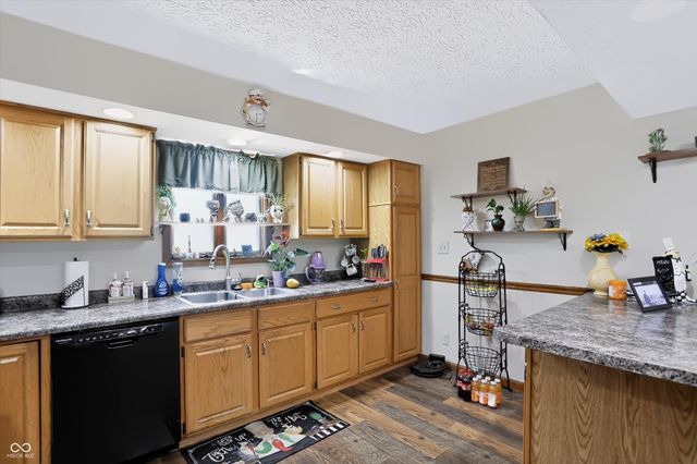8044 S County Road 0, Clayton, IN 46118
