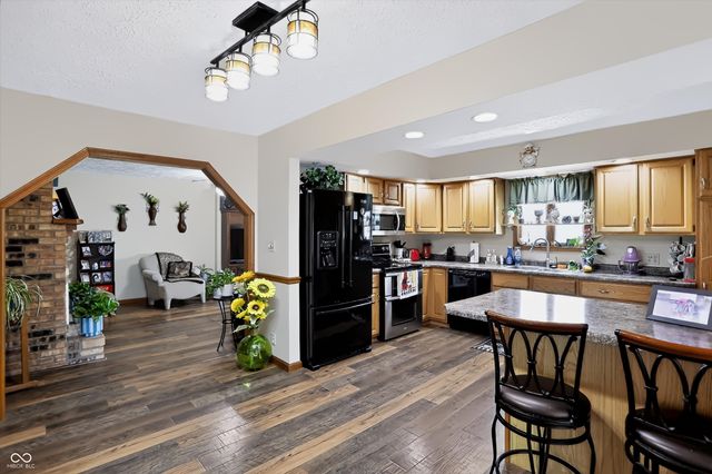 8044 S County Road 0, Clayton, IN 46118