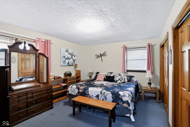 8044 S County Road 0, Clayton, IN 46118