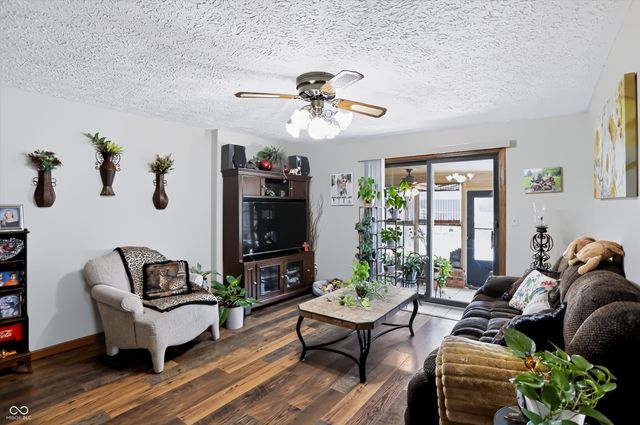 8044 S County Road 0, Clayton, IN 46118