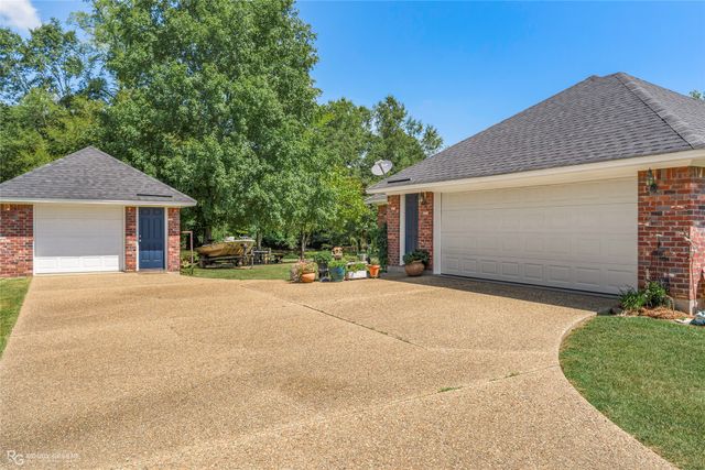 3746 Mallard Bay Circle, Shreveport, LA 71107