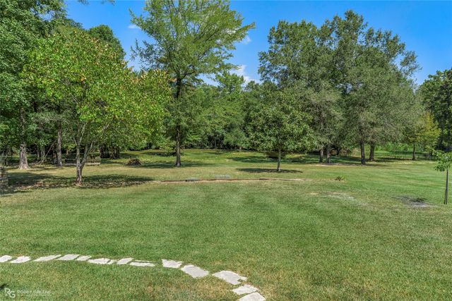 3746 Mallard Bay Circle, Shreveport, LA 71107