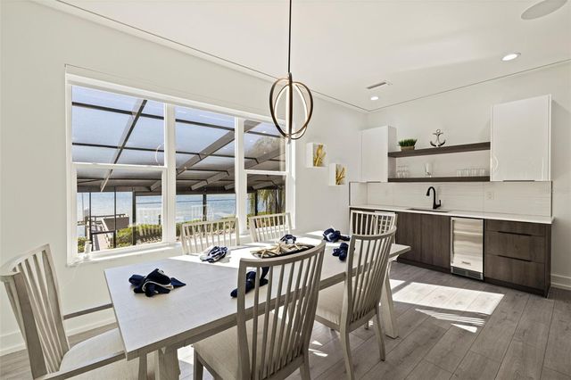 3830 SHORE ACRES BOULEVARD NE, St Petersburg, FL 33703