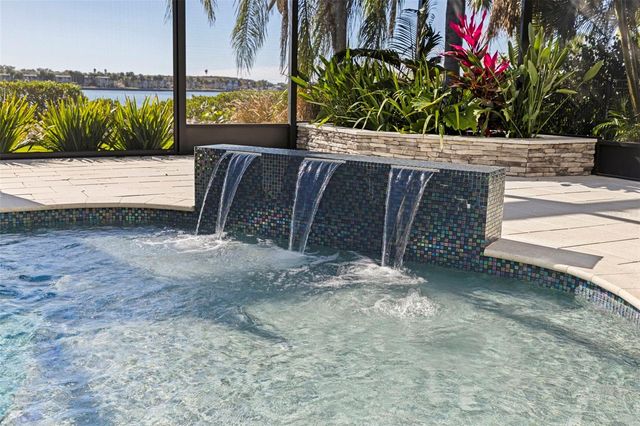 3830 SHORE ACRES BOULEVARD NE, St Petersburg, FL 33703