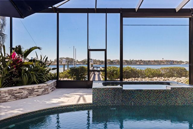 3830 SHORE ACRES BOULEVARD NE, St Petersburg, FL 33703