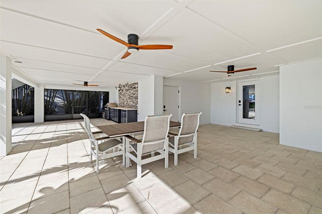 3830 SHORE ACRES BOULEVARD NE, St Petersburg, FL 33703