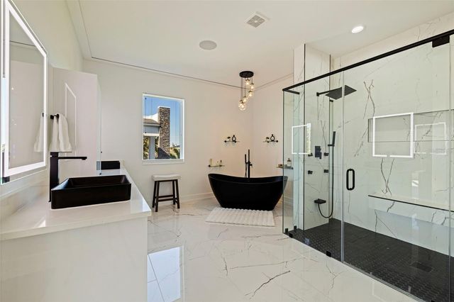 3830 SHORE ACRES BOULEVARD NE, St Petersburg, FL 33703