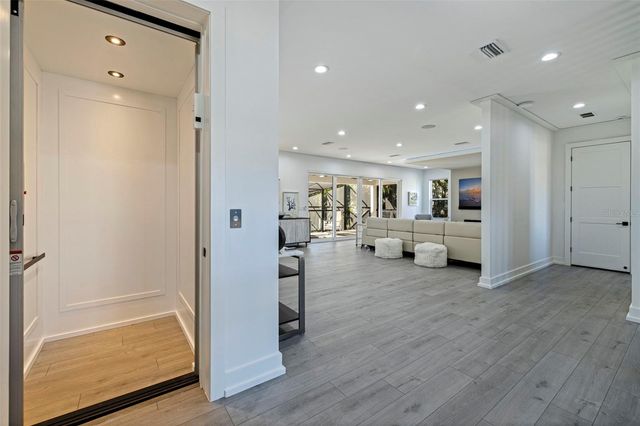 3830 SHORE ACRES BOULEVARD NE, St Petersburg, FL 33703