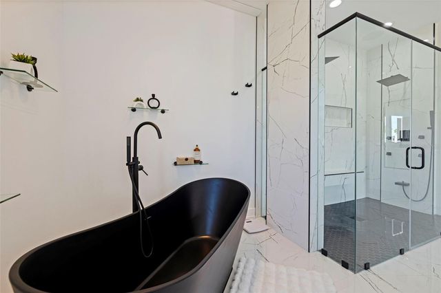 3830 SHORE ACRES BOULEVARD NE, St Petersburg, FL 33703