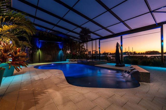 3830 SHORE ACRES BOULEVARD NE, St Petersburg, FL 33703