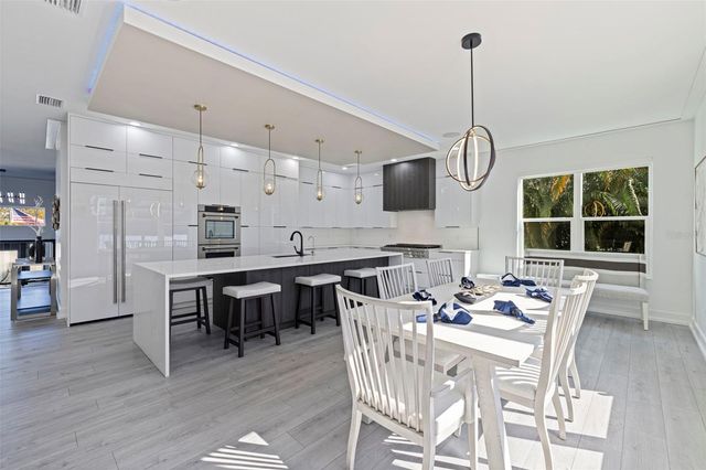 3830 SHORE ACRES BOULEVARD NE, St Petersburg, FL 33703