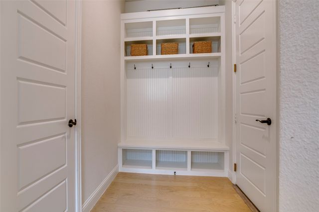 1332 Island Vista Drive, Arlington, TX 76005