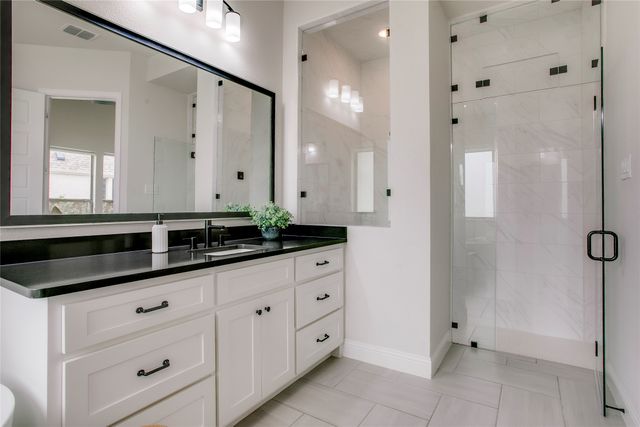 1332 Island Vista Drive, Arlington, TX 76005