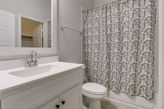 1332 Island Vista Drive, Arlington, TX 76005