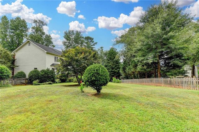 1599 Walden Pond Road, Suwanee, GA 30024