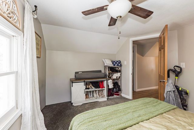 216 E Cedar Street, Albany, IN 47320